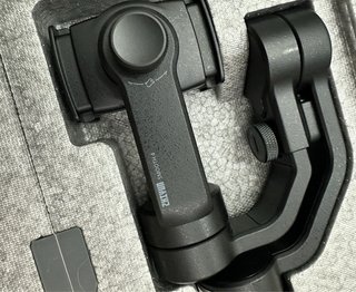 Estabilizador Gimbal Zhiyun Smooth 4