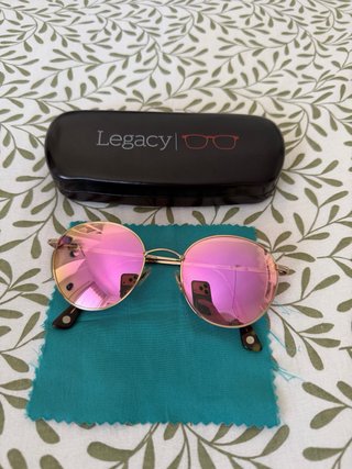 Gafas de sol Legacy doradas y rosas