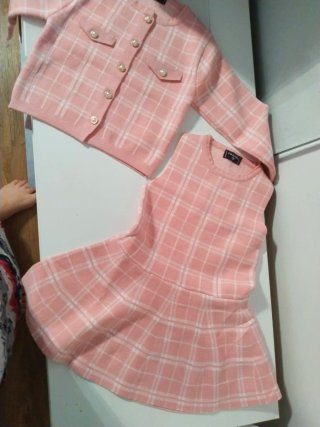 Conjunto de punto rosa a cuadros