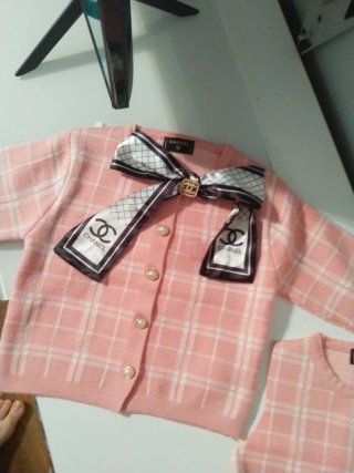 Conjunto de punto rosa a cuadros