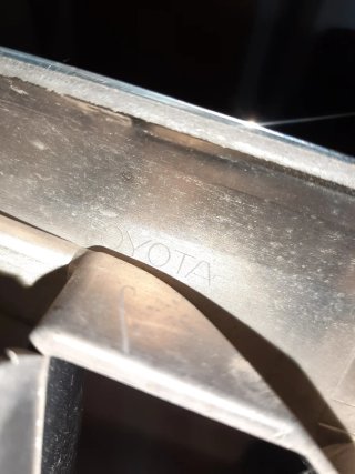 Parrilla Delantera Toyota Land Cruiser J12
