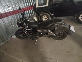 Keeway Superlight 125 Negra