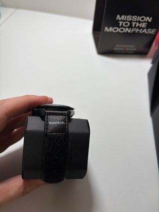 Swatch x Omega Mission to Moonphase Negro