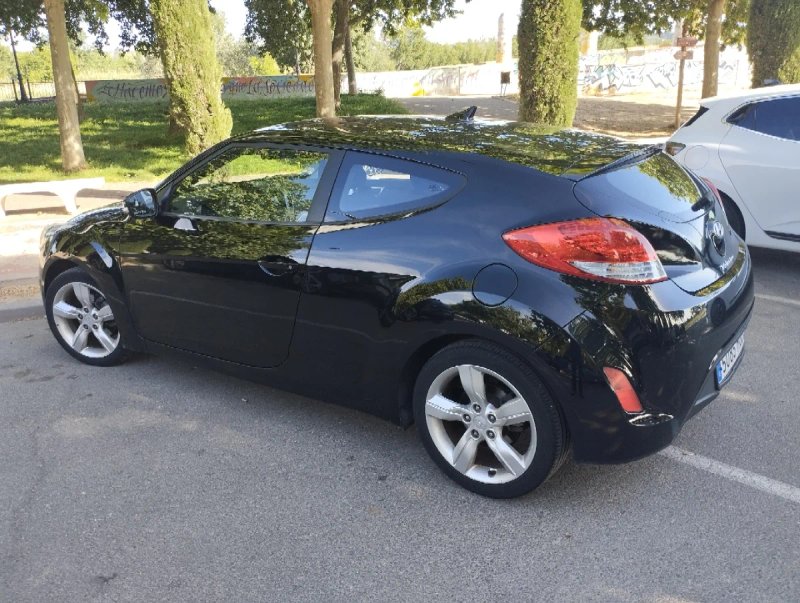 Hyundai Veloster 2013 - foto 1