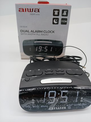 Aiwa CR-15: Radio Reloj Despertador, Pequeño, con función Snooze & Sleep, Despertador por Radio o Alarma