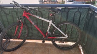 Bicicleta Decathlon Rockrider Roja