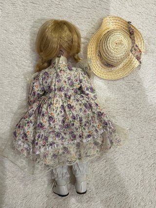 Muñeca Porcelana Rosa - The Classique Collection
