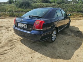Toyota Avensis 2004