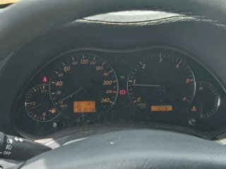 Toyota Avensis 2004
