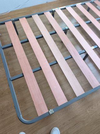Somier 135x200cm con 8 patas