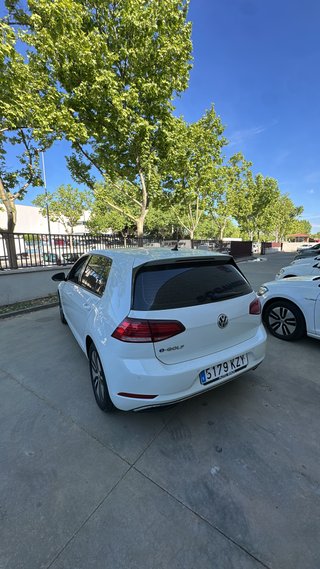 Volkswagen EGolf 2020 - 88% salud batería - 136cv