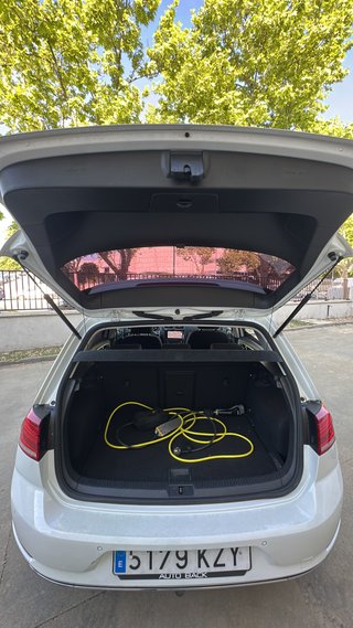 Volkswagen EGolf 2020 - 88% salud batería - 136cv