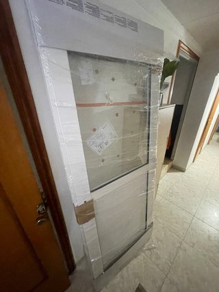 Puerta aluminio con cristal