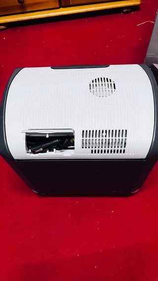 Nevera Eléctrica Norauto 12V/230V 24L