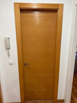 3 Puertas interior madera maciza
