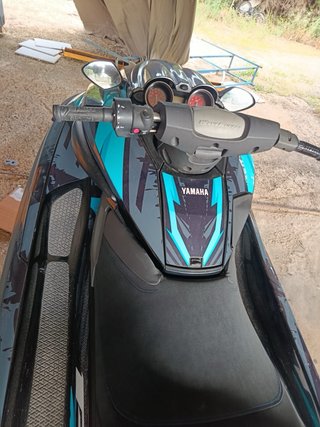 Yamaha FZR SHO 240CV moto de agua