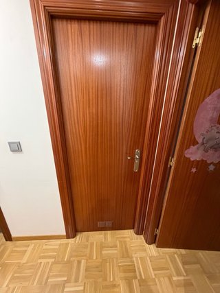 7 Puertas de madera interior