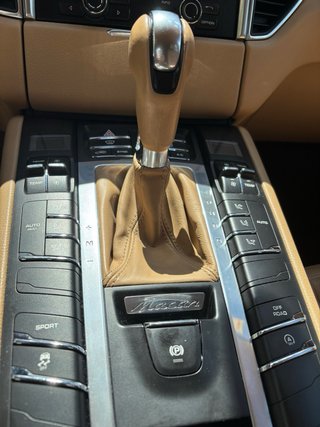 Porsche Macan 2015