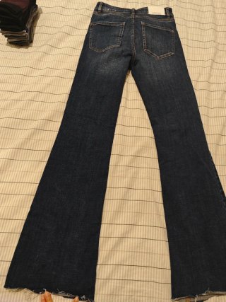 Pantalón Stradivarius D74 Azul.