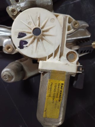 Motor Elevalunas Ford Focus 2000