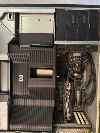 HP Z800 Workstation Torre Negra/Plateada