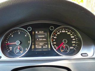 Volkswagen Passat 2011 2.0 TDI 140 CV
