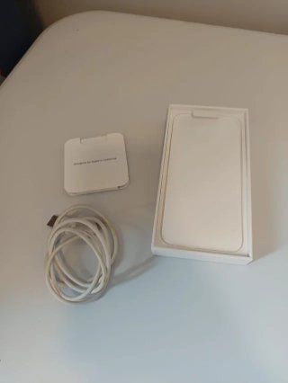 iPhone 13 128GB Azul 84% Batería