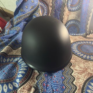 Casco de moto negro
