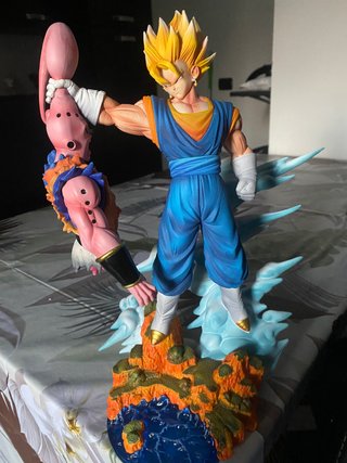 Statua Dragon Ball Z Vegeth vs Super Bu 32cm Anime
