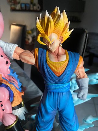 Statua Dragon Ball Z Vegeth vs Super Bu 32cm Anime