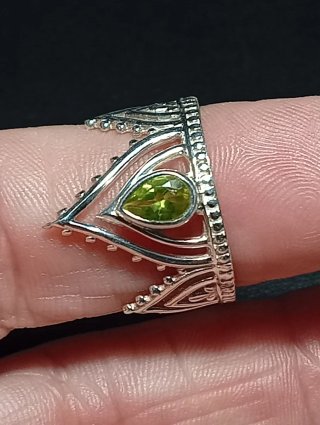 Anillo Plata Ley Corona Peridoto Verde