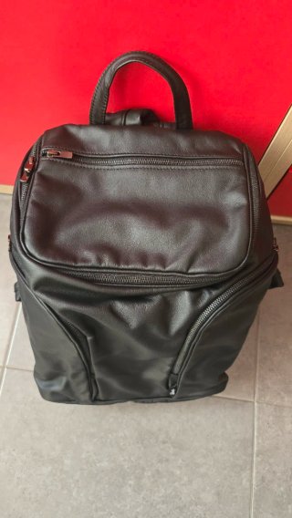Mochila Ribags piel negra