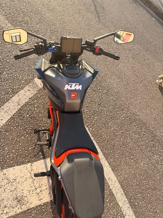 KTM Duke 390 2024 - Como Nueva