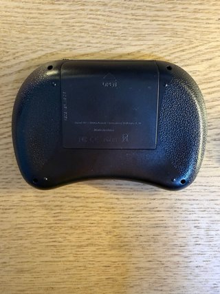 Mini teclado inalámbrico con touchpad y luz LED