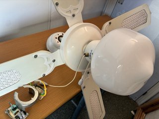 Ventilador de techo con luz