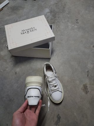 Alexander McQueen Bianche Taglia 37