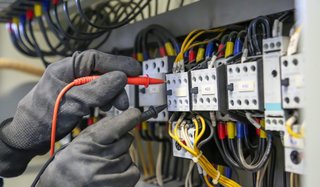 Electricista profesional – Instalaciones, averías