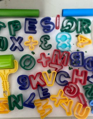 Set Utensili Plastilina Lettere Numeri Formine