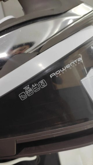 Rowenta Easy Steam Centro de Planchado