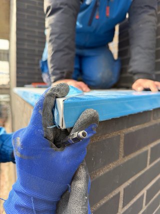 Busco trabajo en la sector de carpintería aluminio