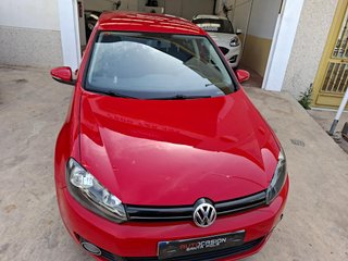 Volkswagen Golf VI 1.6 TDI DPF Advance