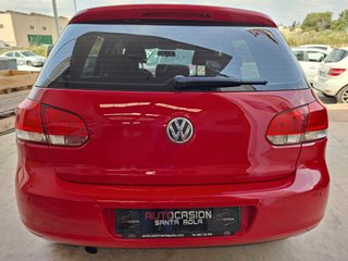 Volkswagen Golf VI 1.6 TDI DPF Advance