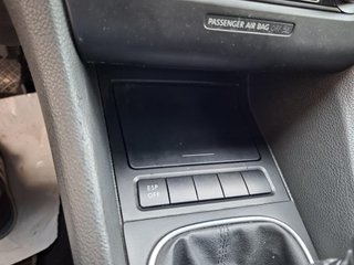Volkswagen Golf VI 1.6 TDI DPF Advance