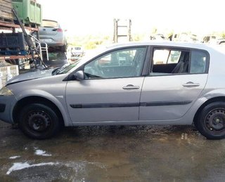 Centralita motor 8200283924 renault megane 341843