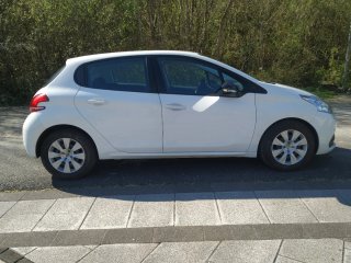 Peugeot 208 2018