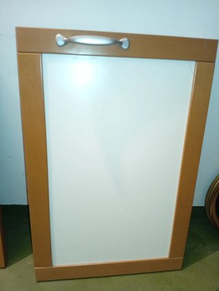 Puertas de armario de cocina madera y beige