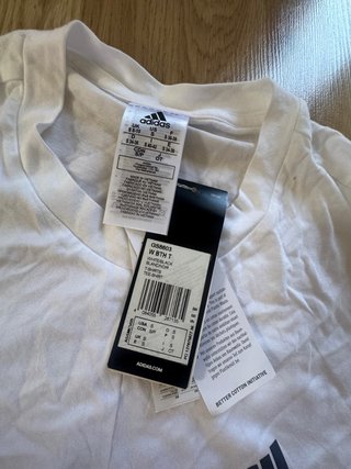 Camiseta Adidas Blanca nueva con etiqueta