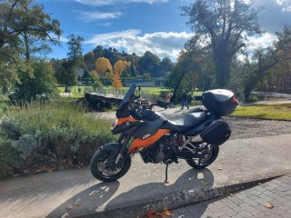 KTM 990 SMT Negra y Naranja