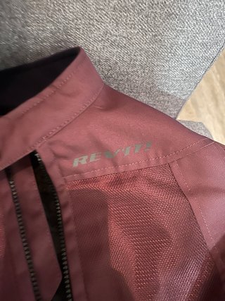 Chaqueta Moto Mujer y Casco Shoei