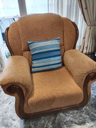 Sofá, sillones y mesa de centro